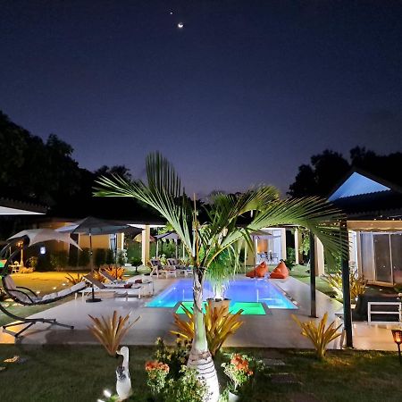 Pool Villa, Resort, Mae Ramphueng Beach, Ban Phe, Rayong, Residence M Thailand (Adults Only) Ban Chamrung Exterior foto