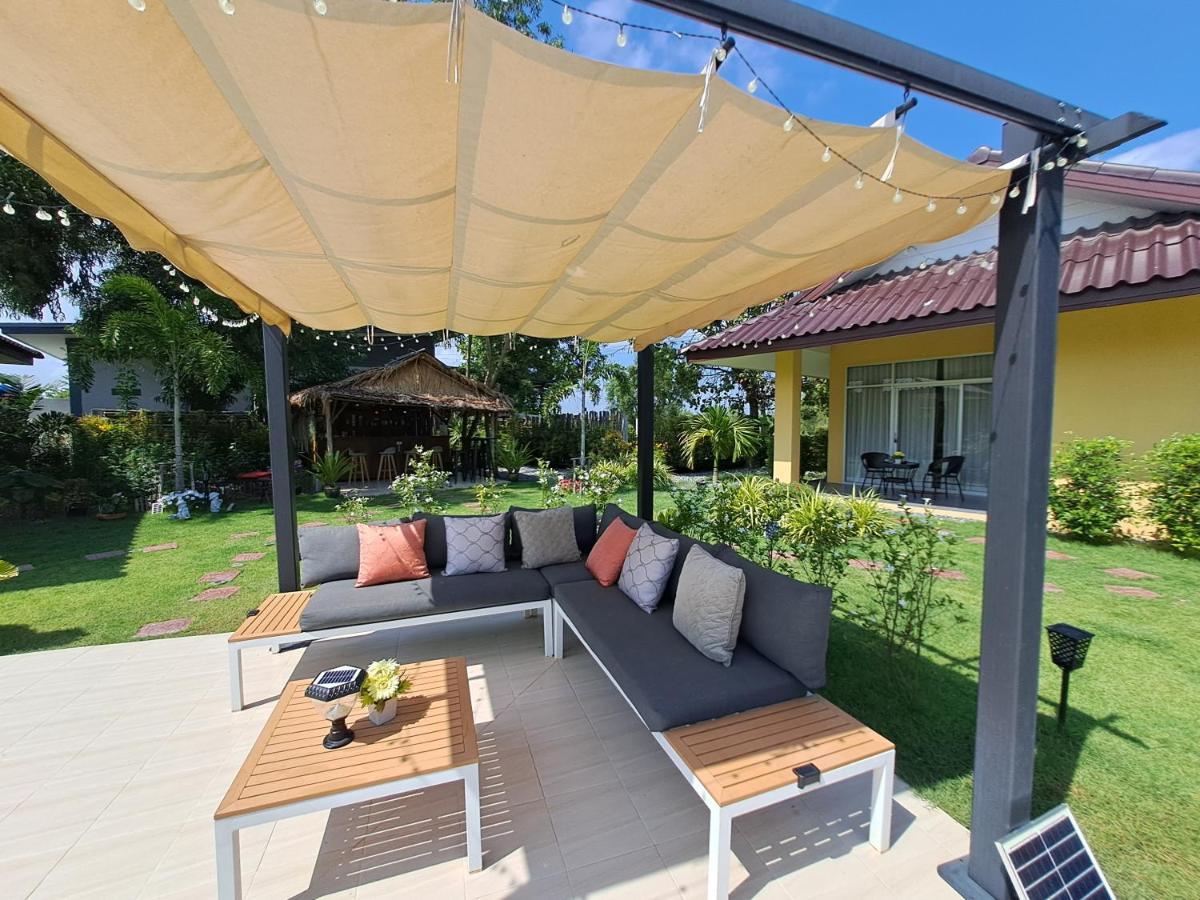Pool Villa, Resort, Mae Ramphueng Beach, Ban Phe, Rayong, Residence M Thailand (Adults Only) Ban Chamrung Exterior foto